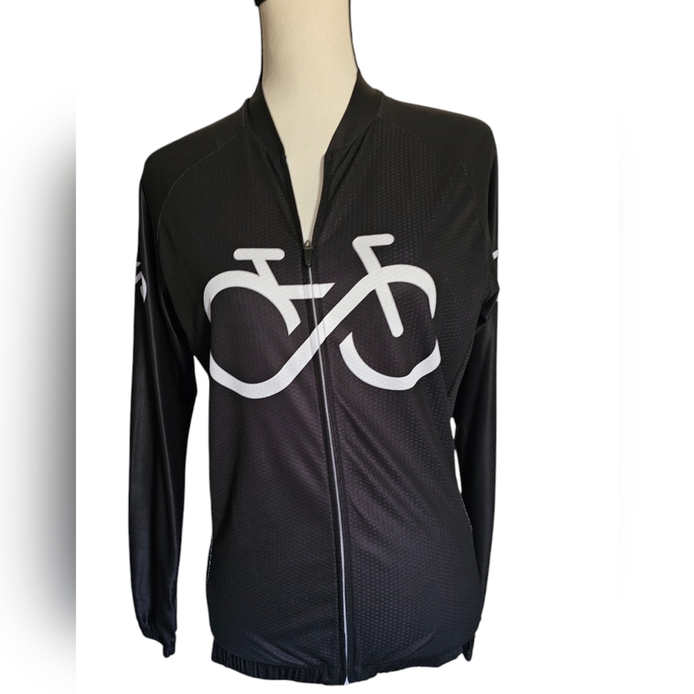Cycle Run Sweater M NWT